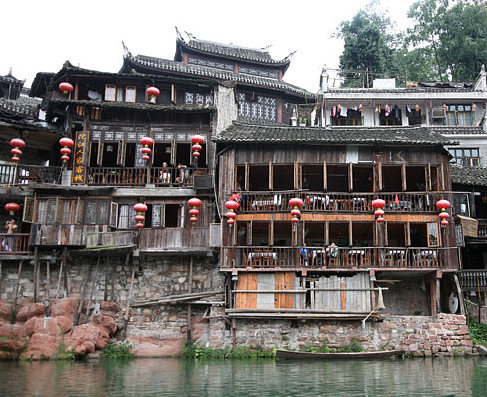 鳳凰古城必玩旅游景點